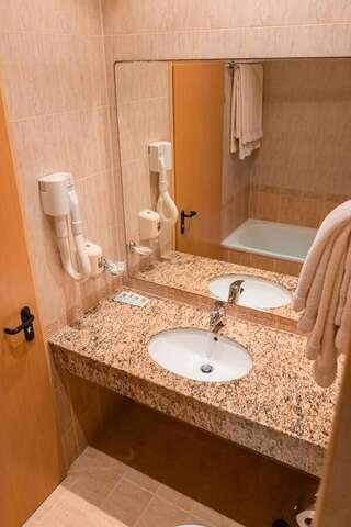 Отель Hotel Avenue Солнечный Берег Полулюкс-3