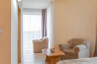 Отель Hotel Avenue Солнечный Берег Полулюкс-12