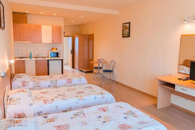Отель Hotel Avenue Солнечный Берег-13