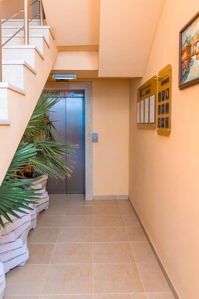 Отель Hotel Avenue Солнечный Берег-17