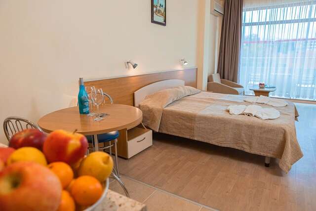 Отель Hotel Avenue Солнечный Берег-7